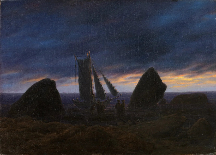 Barco de pesca entre duas rochas na praia do mar Báltico - Caspar David Friedrich