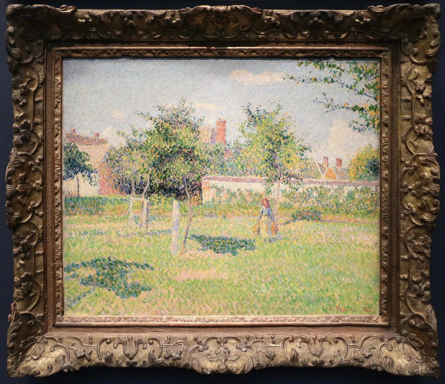 Mulher em um pomar, sol de primavera no campo em Éragny - Camille Pissarro