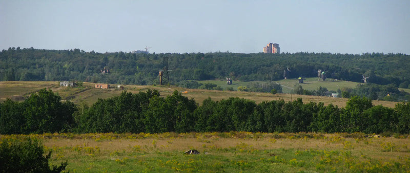  moinho de vento no campo - Ivan Chichkine