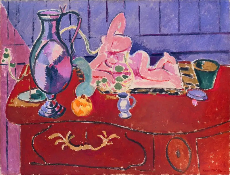 Estatueta e jarra rosas sobre uma cômoda vermelha - Henri Matisse